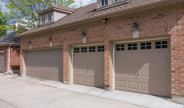 Garage installer man Yorktown 10547